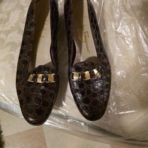 Salvatore Ferragamo Dark Brown Croc-Embossed Leather Loafers with Gold Chain
